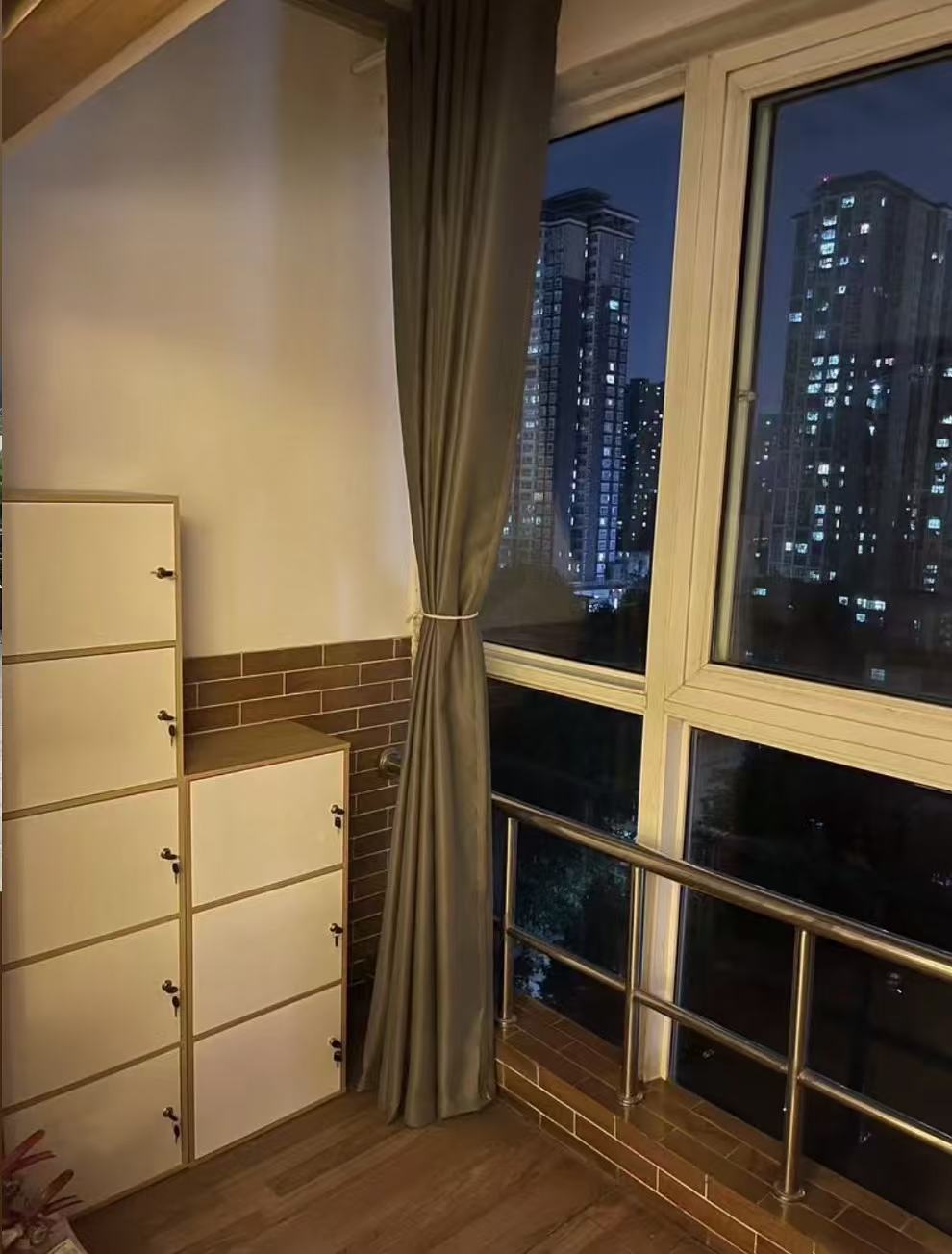 经典四人间实景照片